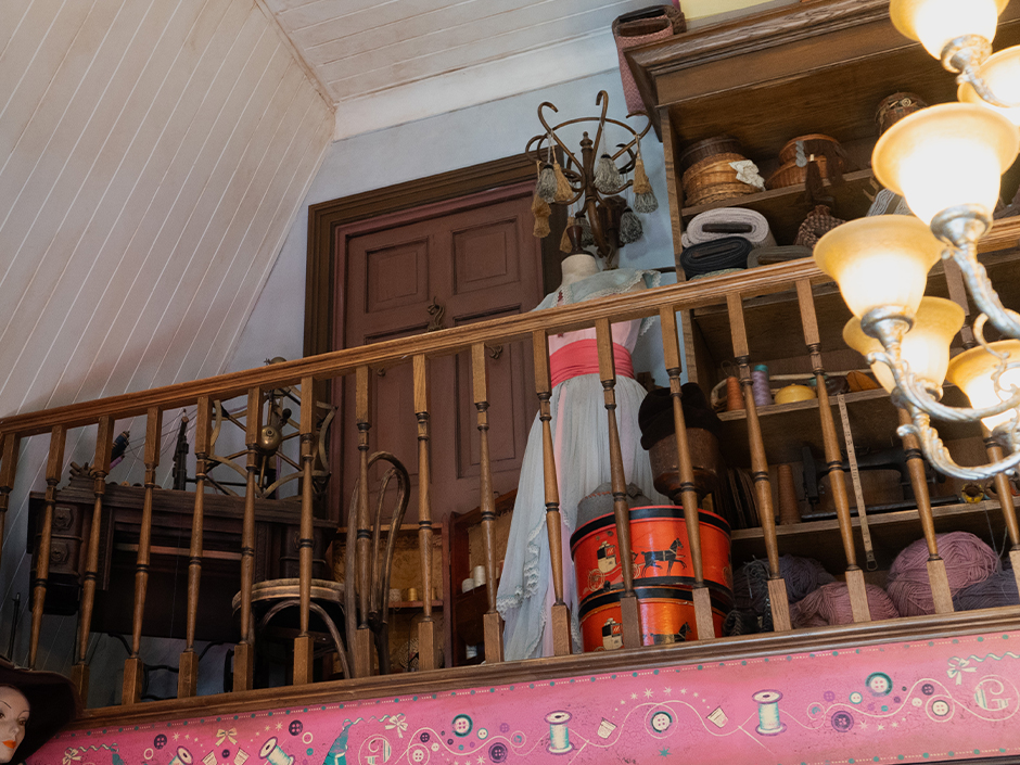 Blue dress in The Wizarding World of Harry Potter. 